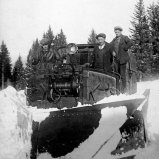 Les tanks de l'armée reconvertis en chasse-neige (crédit photo : PhotoSom)